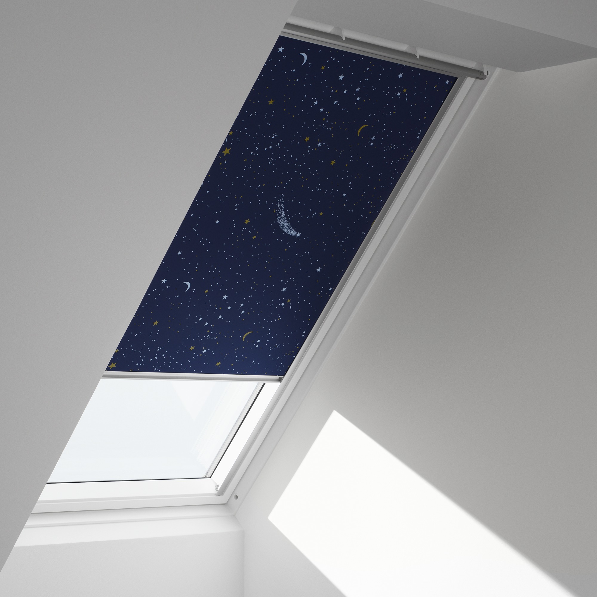 Velux Dakraamrolgordijn Donkerblauw Ster 5265 C02 velux kopen in de aanbieding
